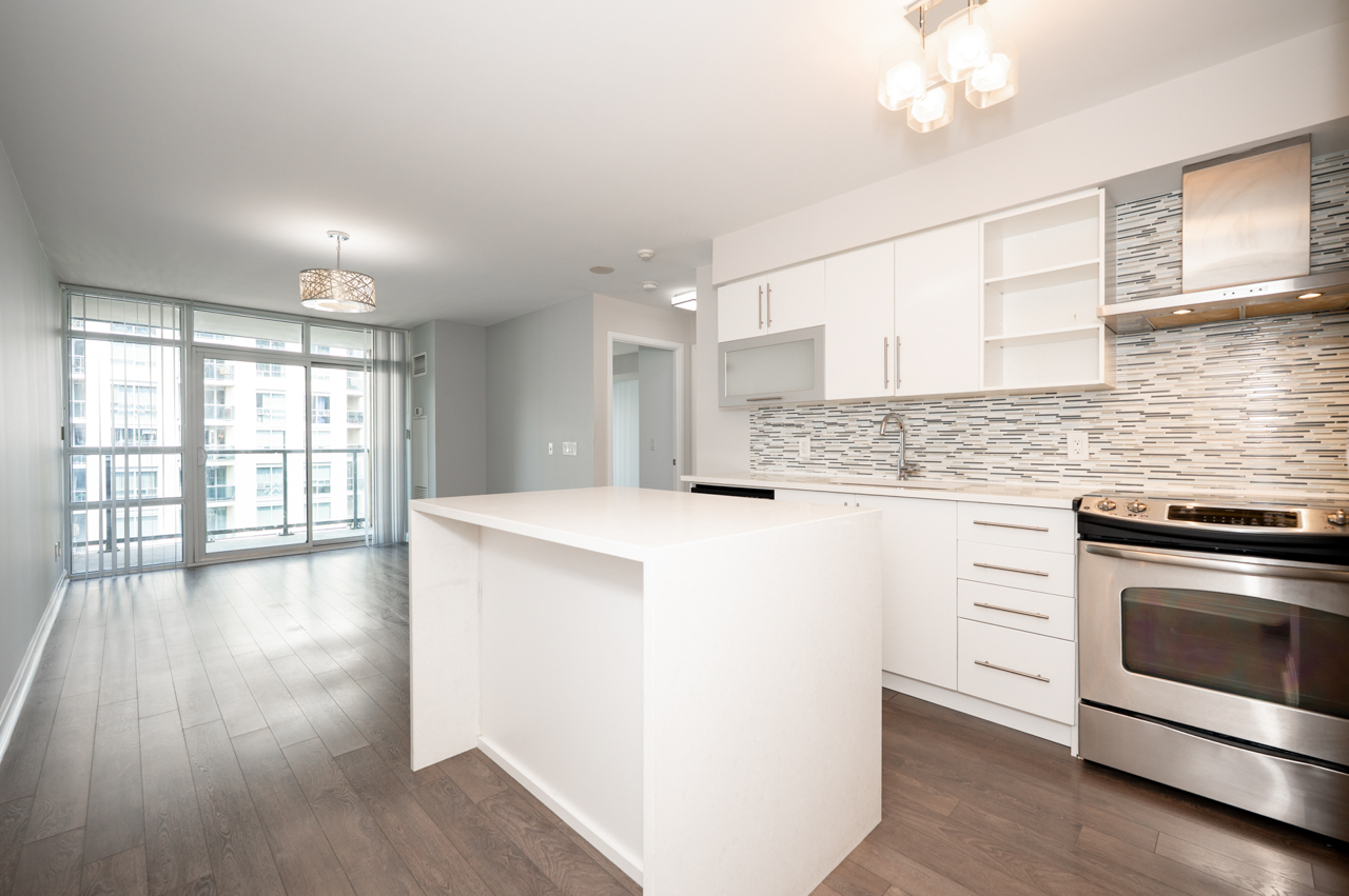 Kitchen 01